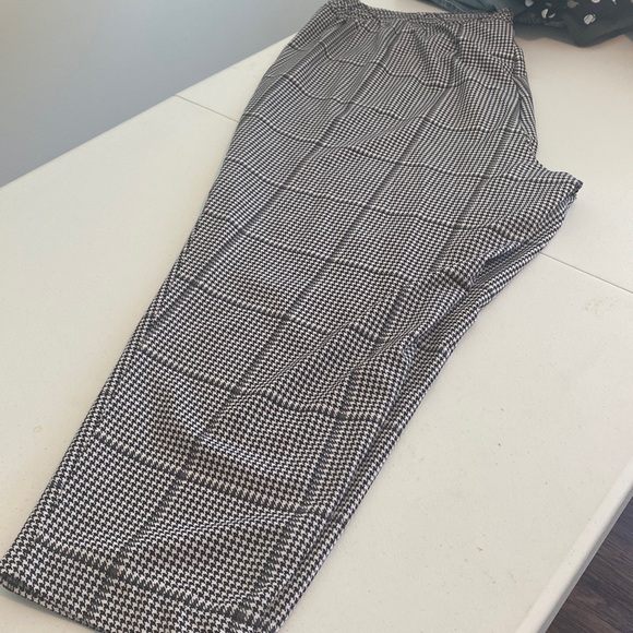 Lightweight pants - Picture 1 of 3